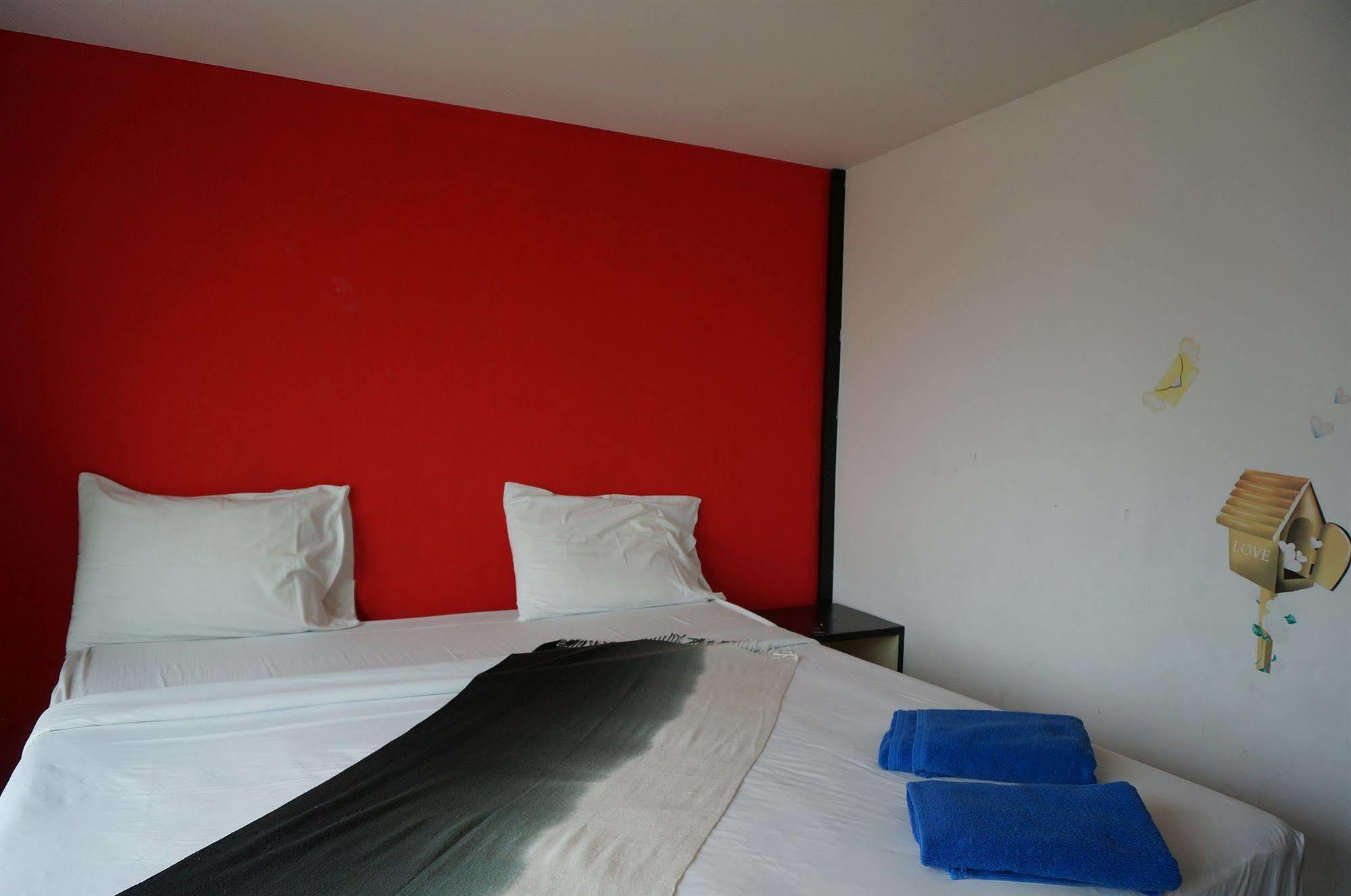 Sand Inn Hotel Hostel Hua Hin